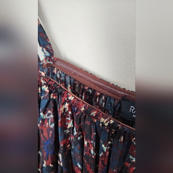 RACHEL ZOE Satin Floral Dark Blue SET Spagetti Top Elastic Wide Legs Pants S - Picture 9 of 14